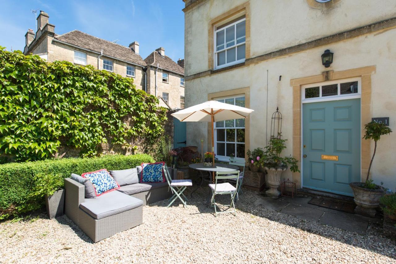 My Place Go - Cirencester Bagian luar foto