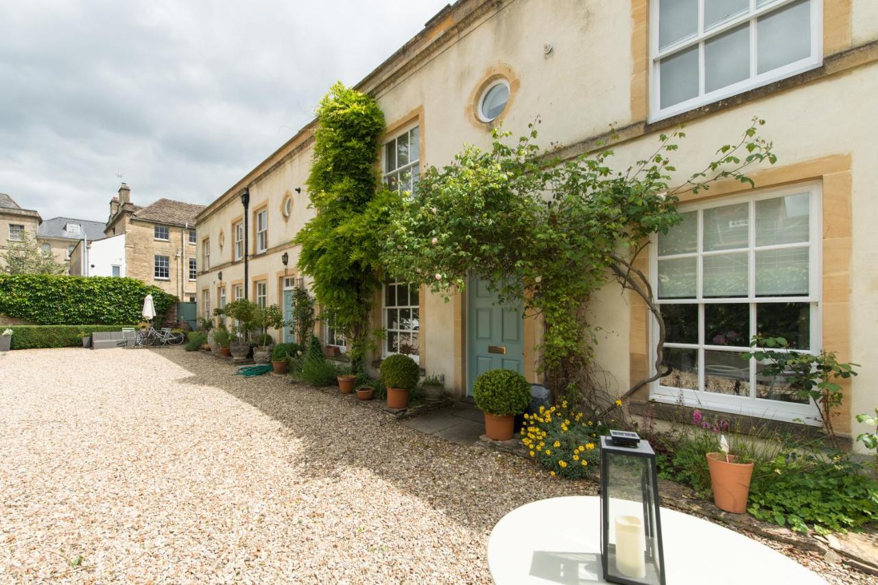 My Place Go - Cirencester Bagian luar foto