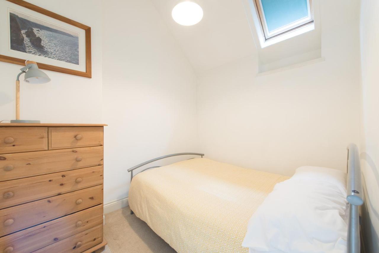 My Place Go - Cirencester Bagian luar foto
