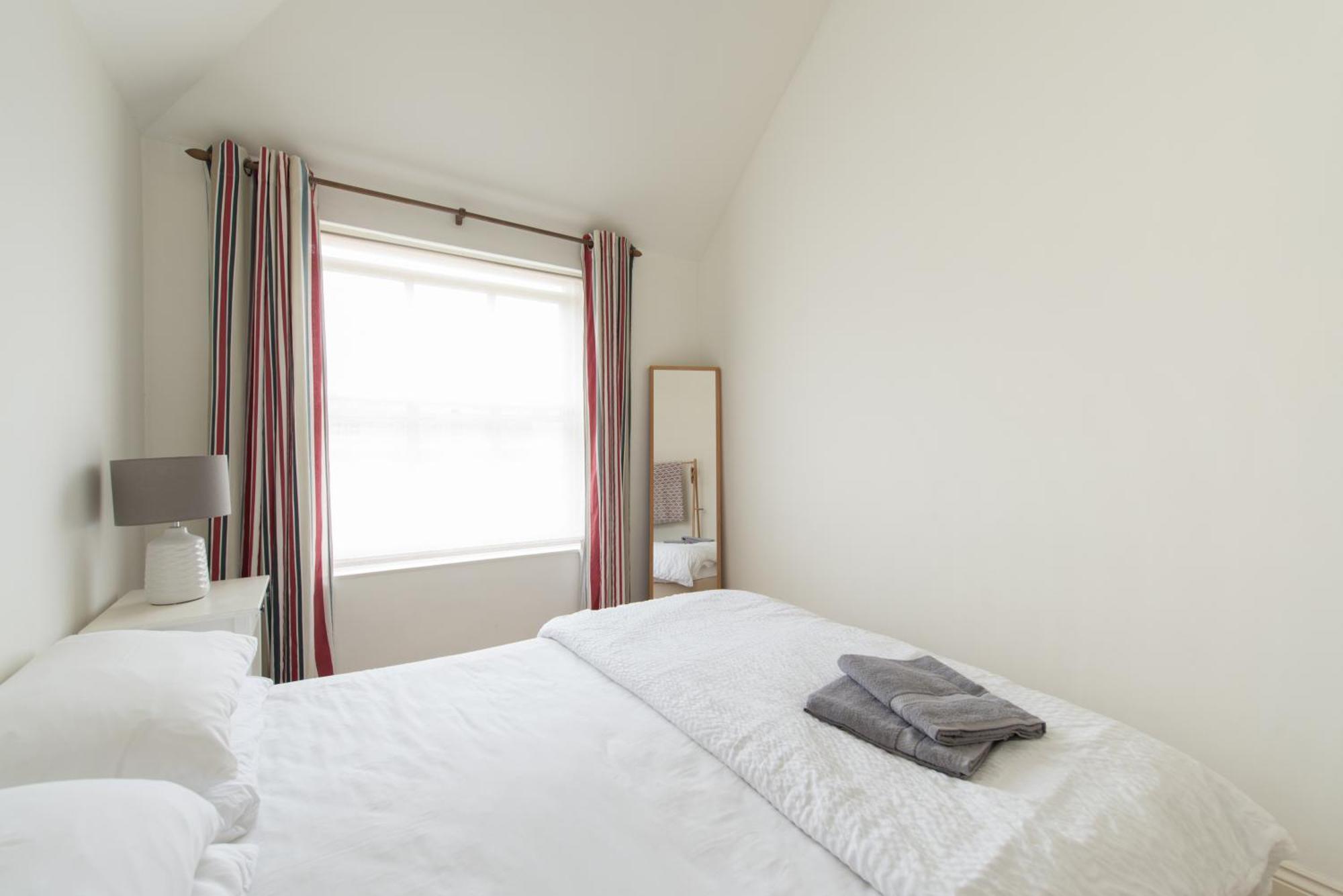 My Place Go - Cirencester Ruang foto